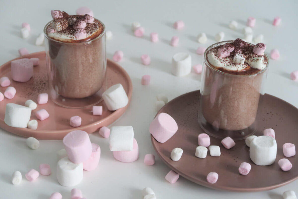 Chocolat chaud à l’ancienne et à la guimauve