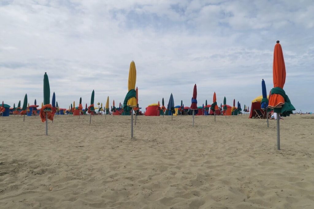 Normandie - Deauville - Les parasols