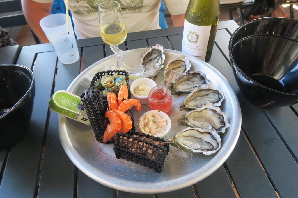 Saint-Vaast-la-Hougue - Restaurant L'entre deux tours