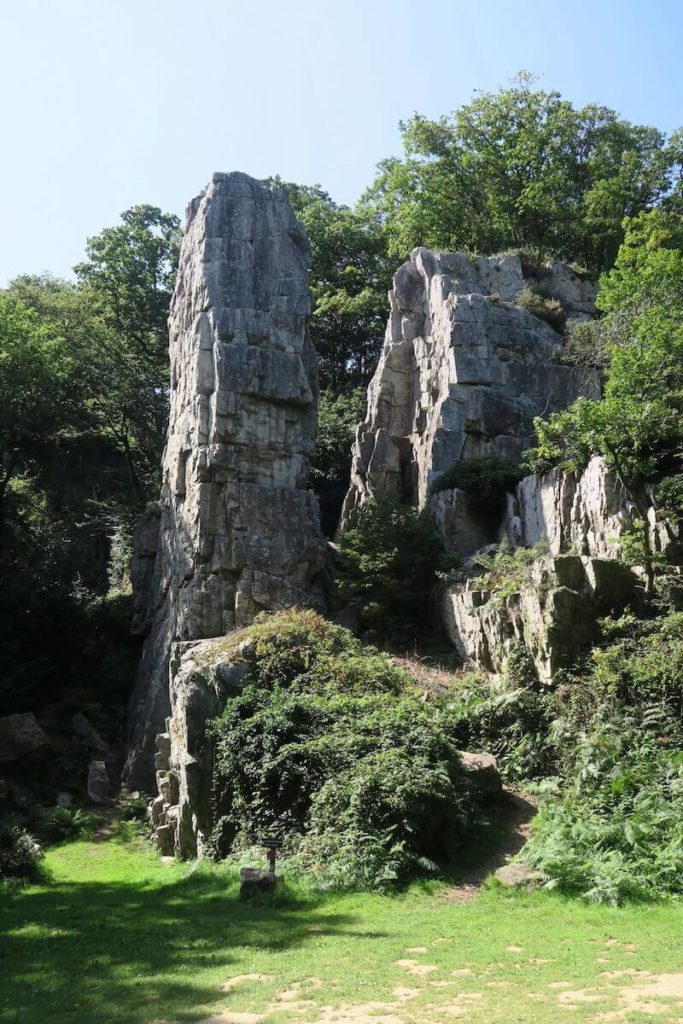 Normandie - Cascades de Mortain - Le rocher de l'Aiguille