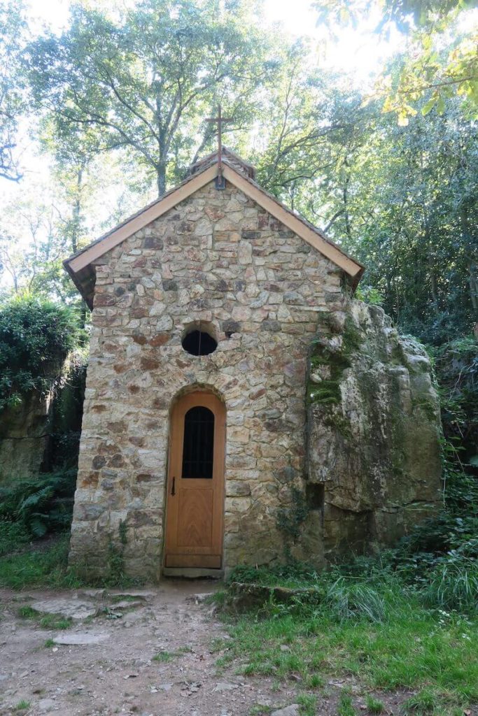 Normandie - Cascades de Mortain - La Chapelle Saint Vital