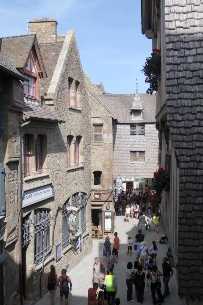 Normandie - Une ruelle au Mont Saint Michel